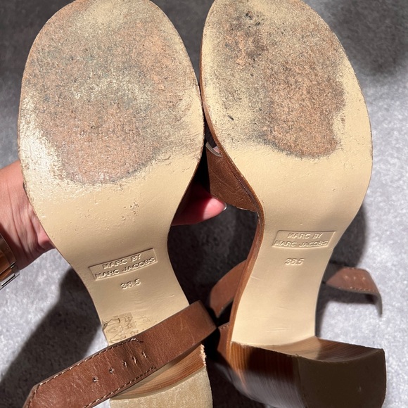 Marc by Marc Jacobsen sandals 38.5 tan - Picture 3 of 3